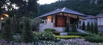 Khaokhab Lodge