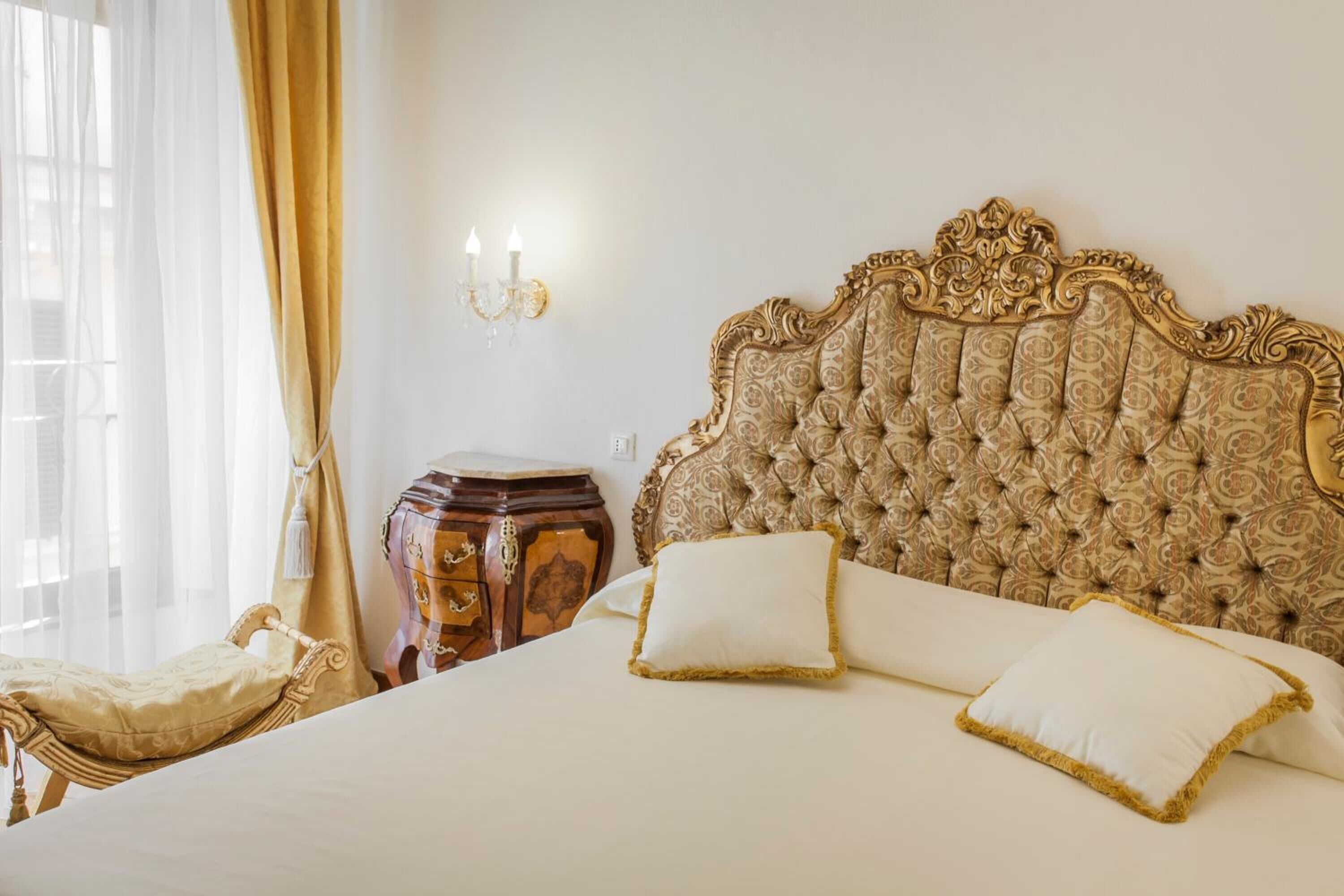 2 camere, biancheria in cotone egiziano, materassi in memory foam