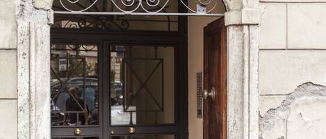 Entrada de la propiedad