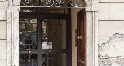 Holiday Home 'suite Sarandrea' in Rome Vatican Saint Peter Area