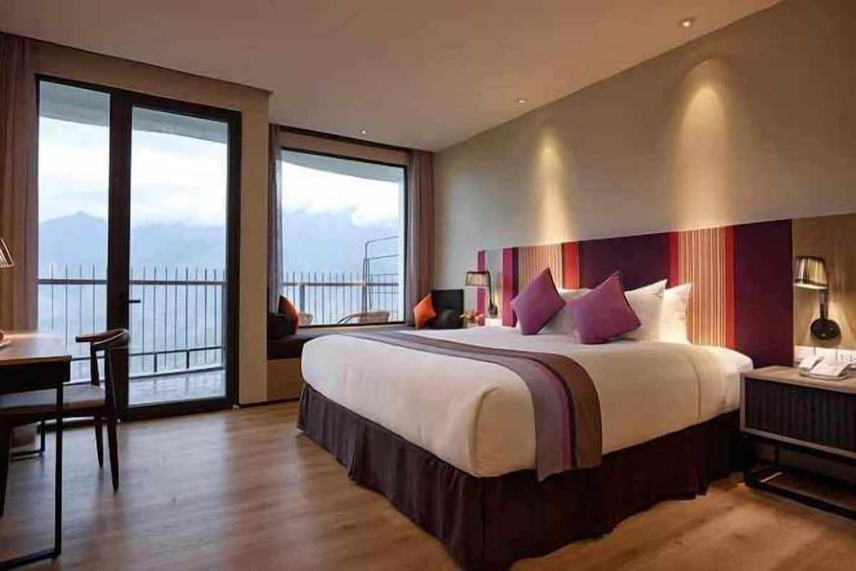 1 bedroom, minibar, in-room safe, desk