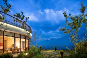 Red Dao Suite | Vue sur les montagnes