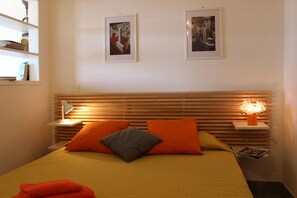 1 bedroom, iron/ironing board, internet, bed sheets - The Romantic Sunset apartment offers you an unforgettable view of the sea (Alghero)