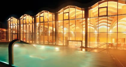 Rest and relaxation in a cozy apartment in Tyrolean country house style