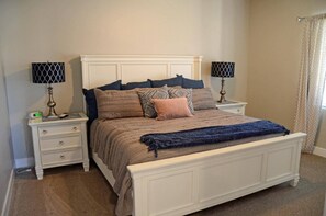 4 bedrooms, iron/ironing board, free WiFi, bed sheets
