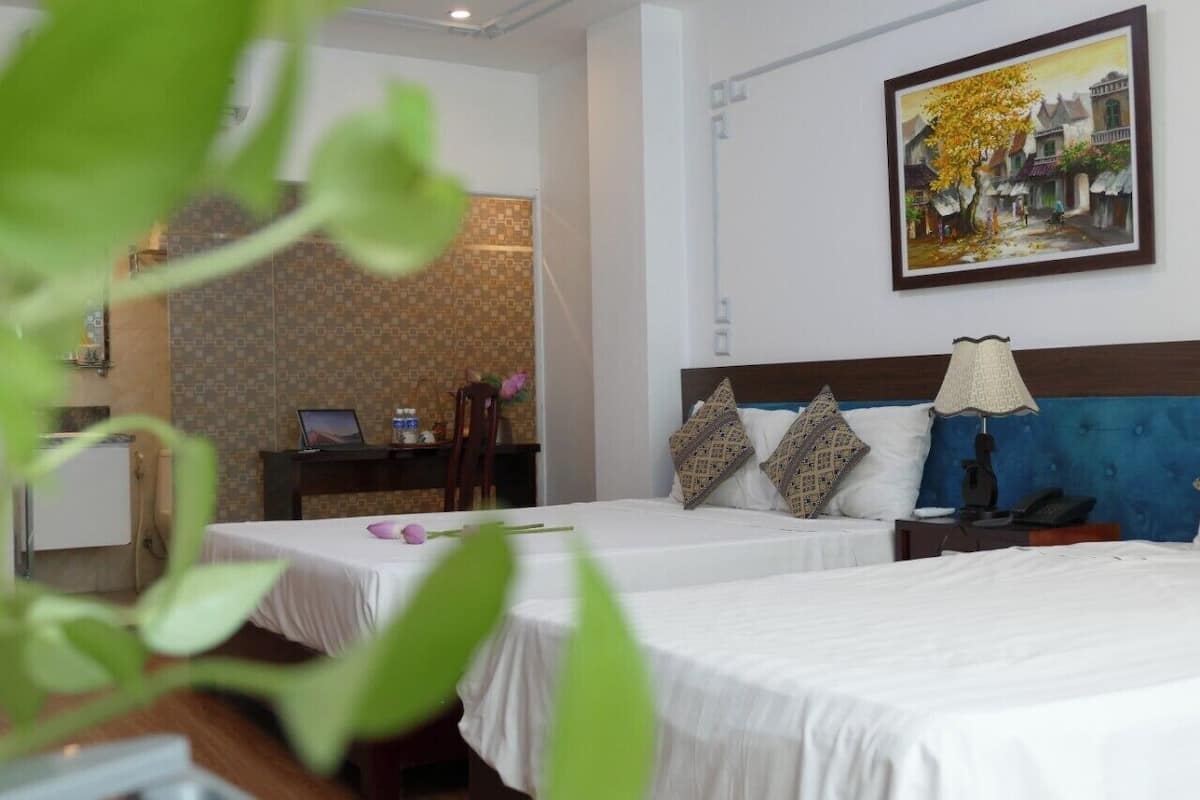 Individually decorated, individually furnished, soundproofing, free WiFi