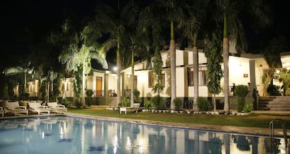 Hotel Ranthambore Regency