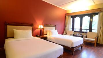 1 bedroom, desk, soundproofing, free WiFi