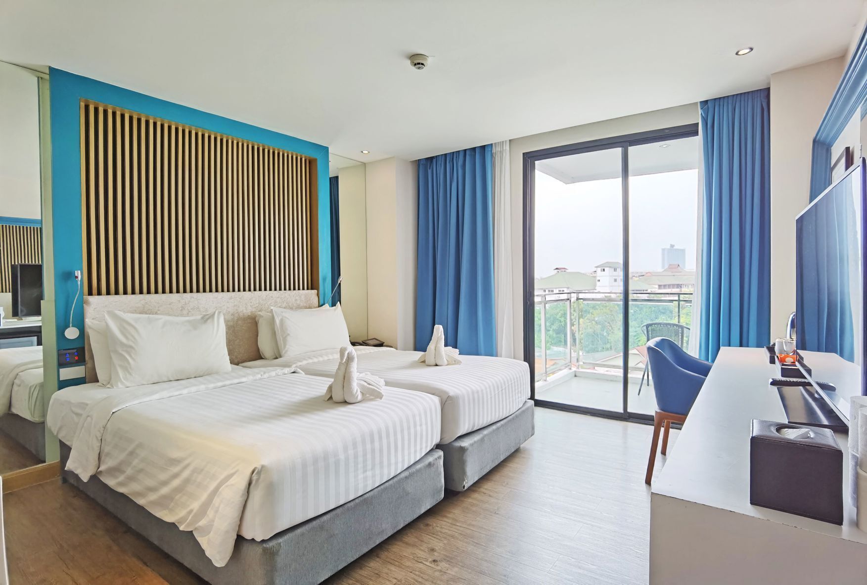 1 bedroom, minibar, in-room safe, individually decorated