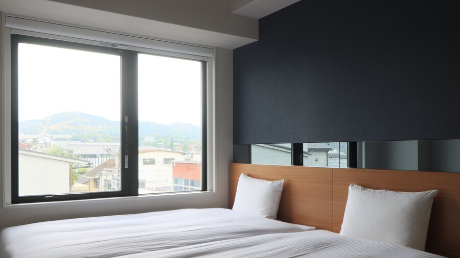 Hotel Glad One Kyoto Shichijo by M’s