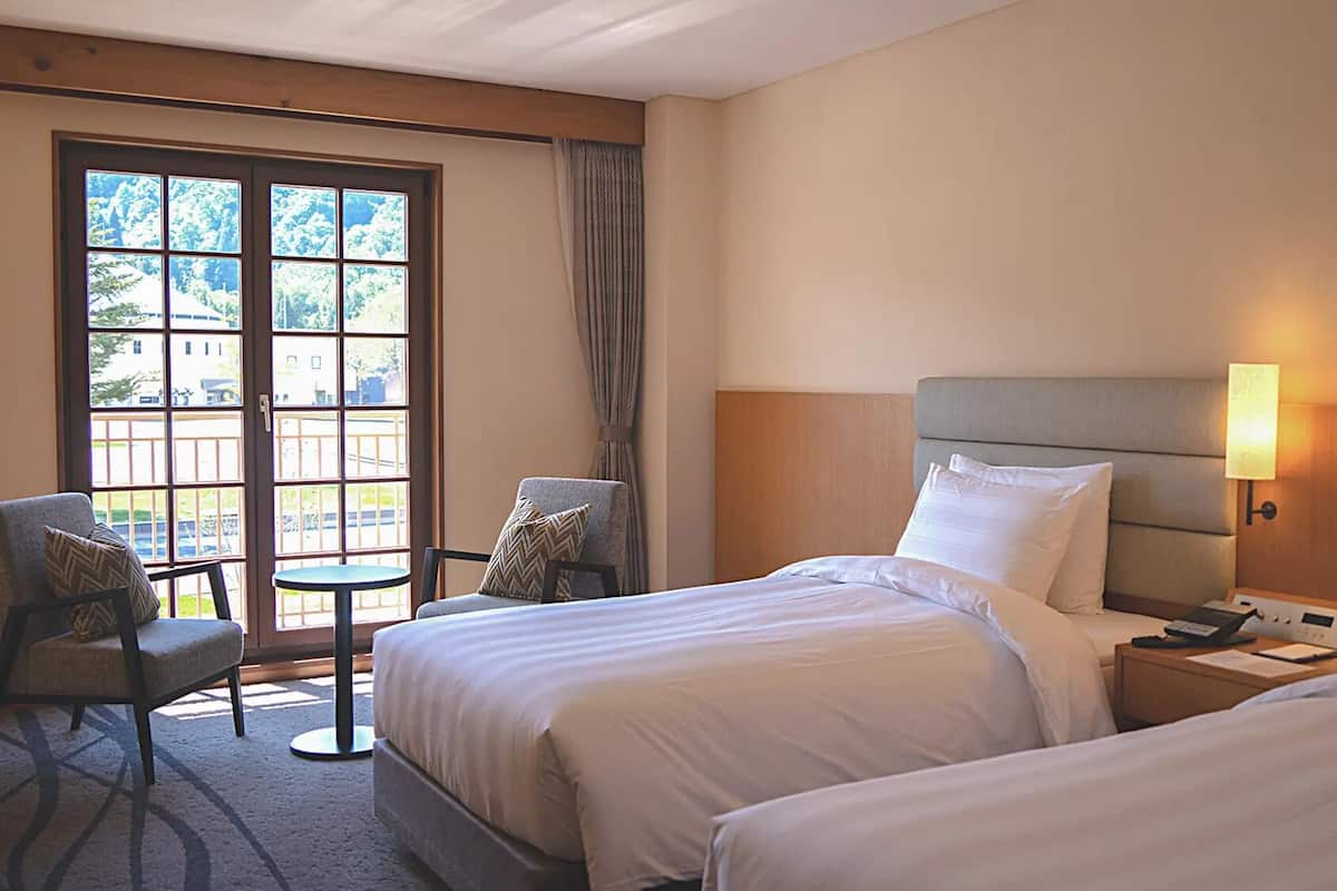 ARAI Bldg. Superior Twin / 4 beds in total (Connecting rooms) | Premium bedding, down comforters, pillowtop beds, minibar