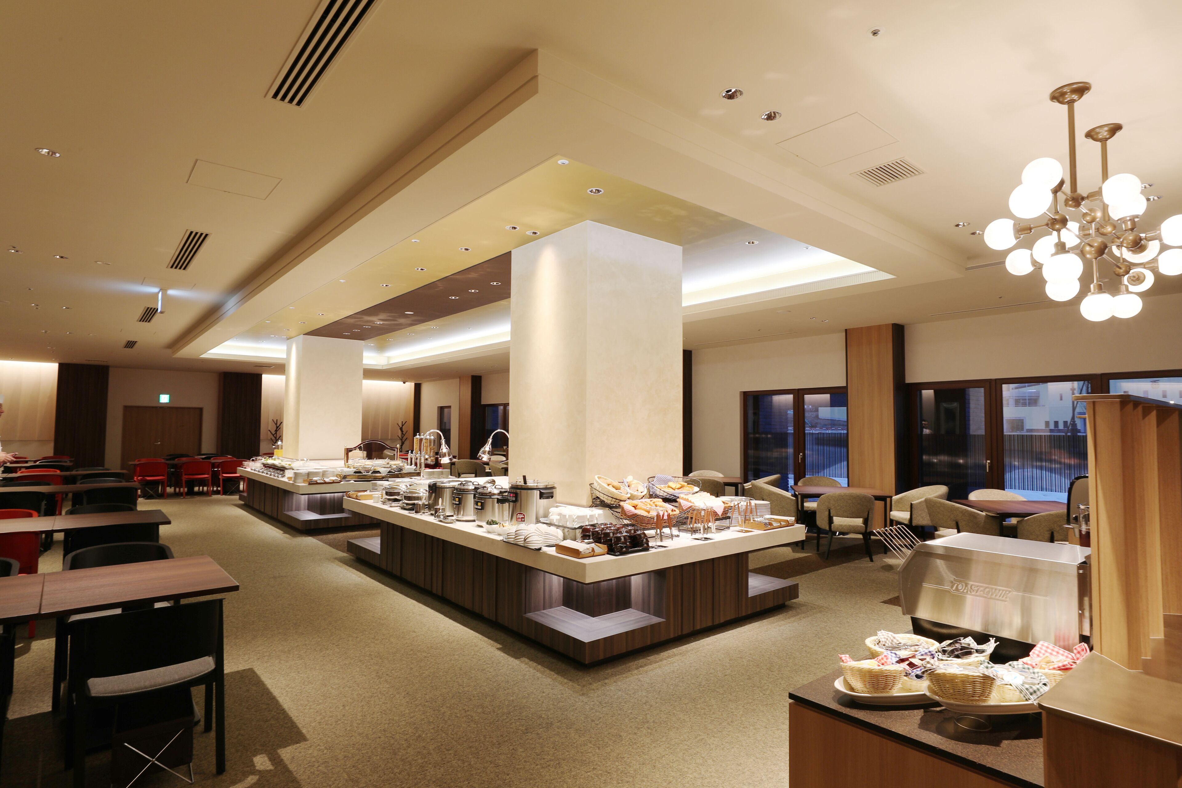 Colazione continentale, servita tutte le mattine (4400 JPY a persona) 