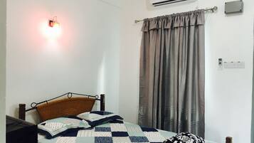 標準客房, 1 張加大雙人床 | 客房景觀