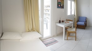 Apartment, Balcony, Partial Sea View (D1)