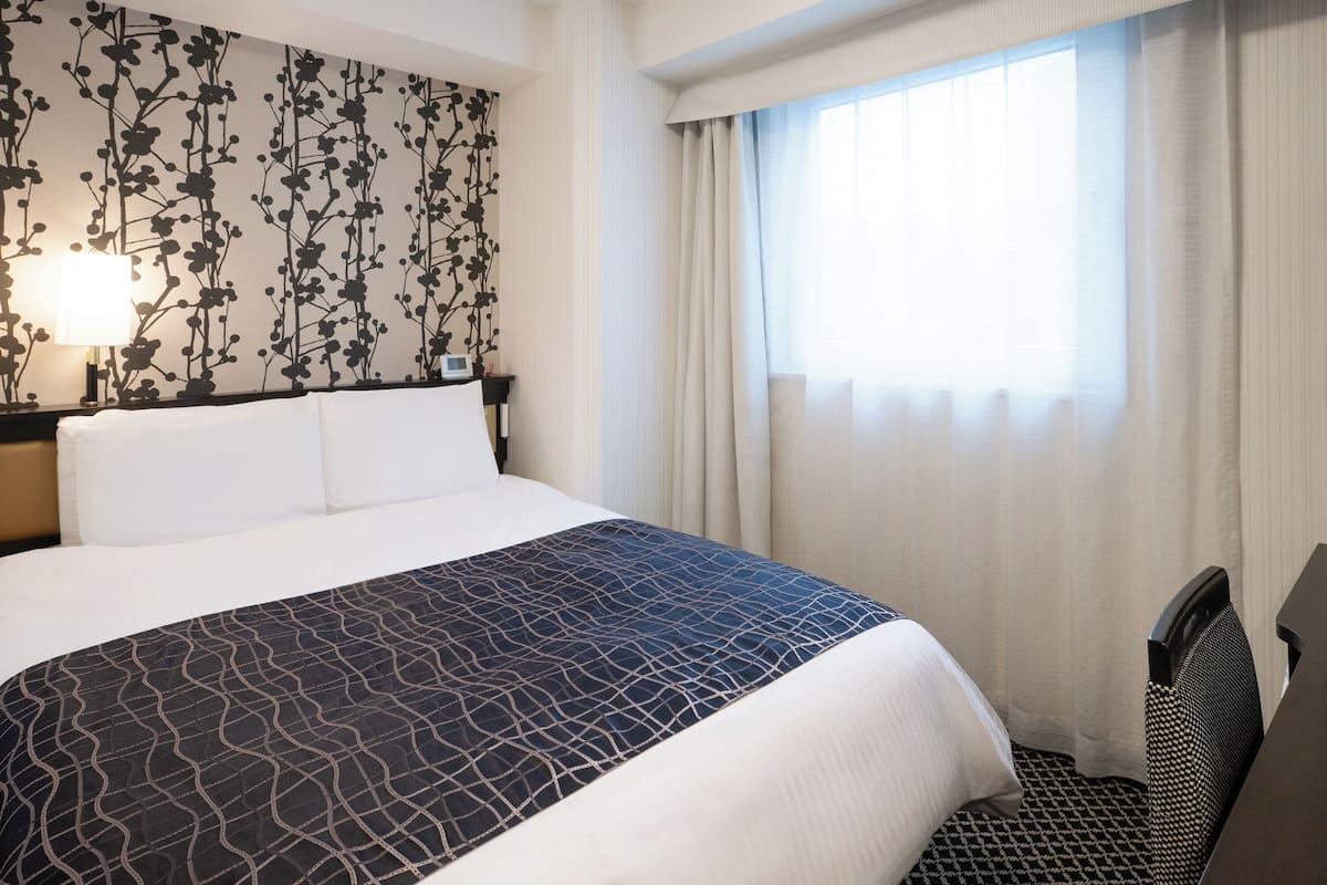 Roupas de cama premium, edredons de pluma, escrivaninha