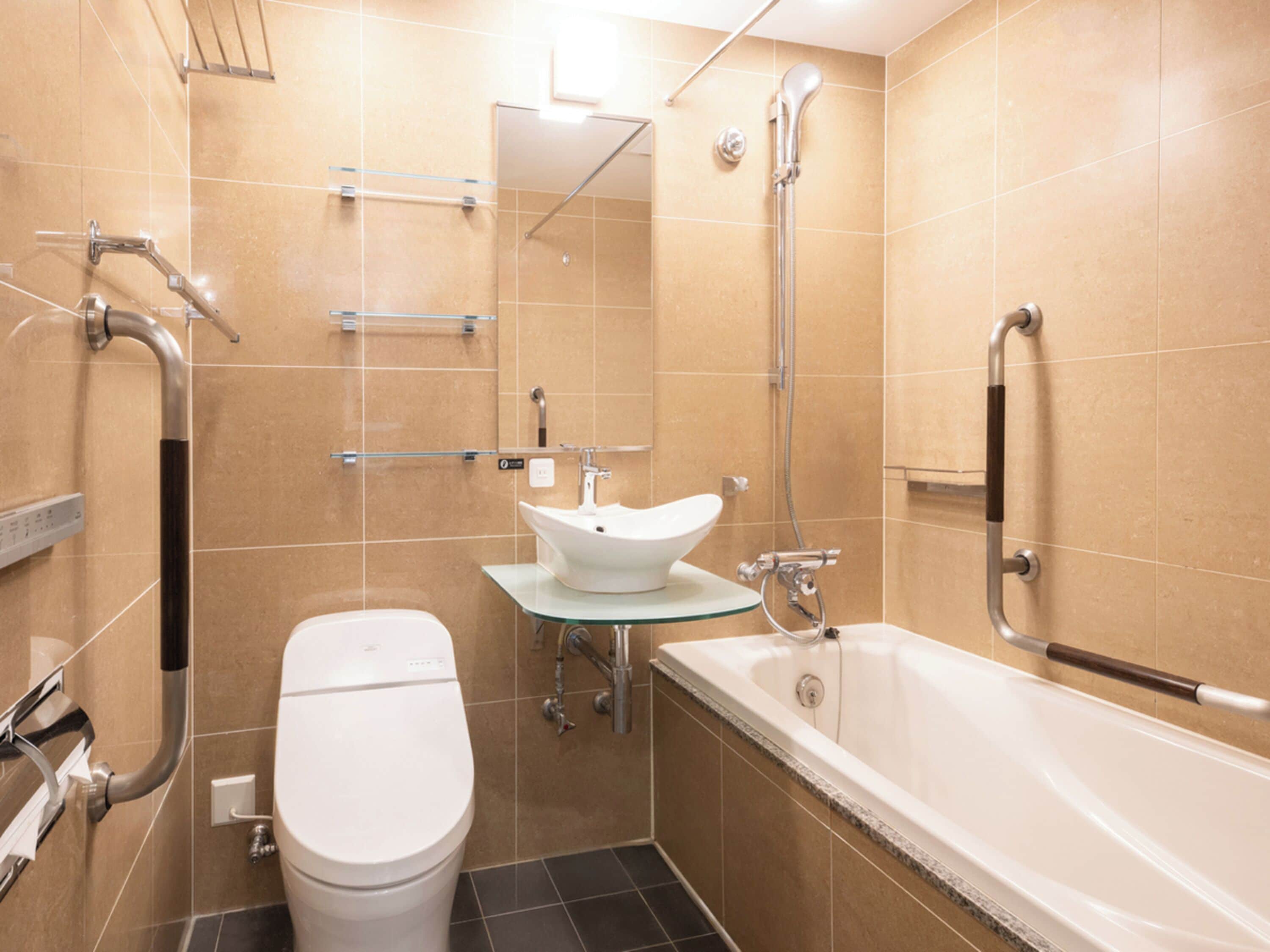 Photo - APA Hotel Iidabashi Ekiminami