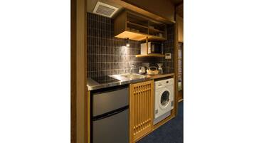 Bonbori-an | Private kitchen | Fridge, microwave, stovetop, coffee/tea maker