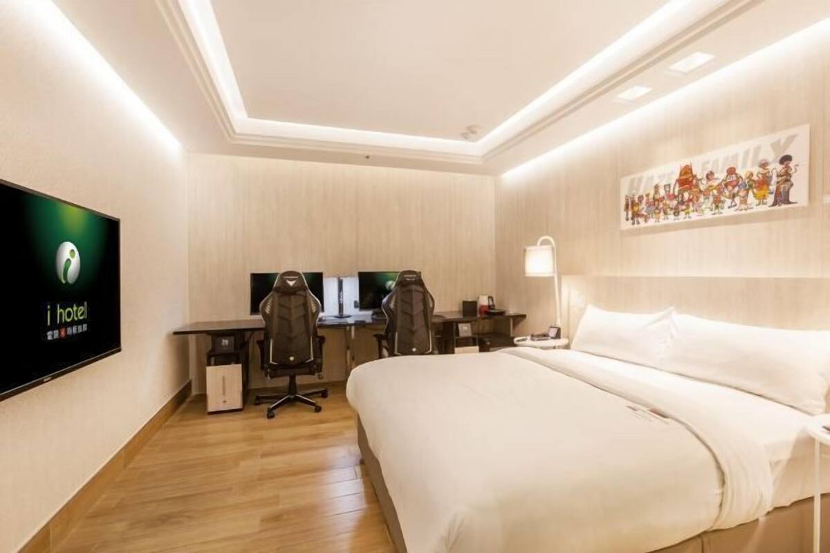 Premium bedding, pillow-top beds, free minibar, in-room safe
