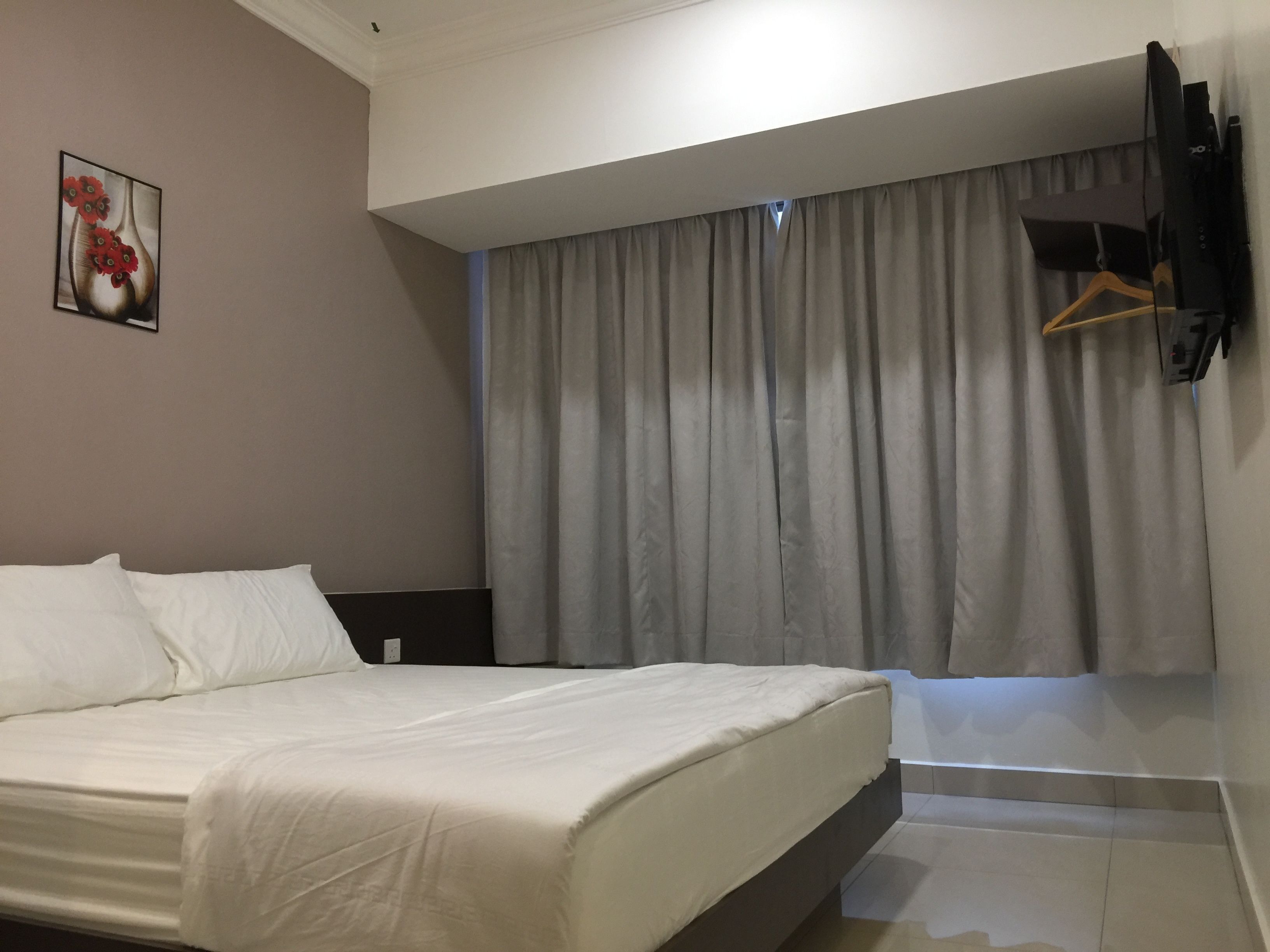 Desk, iron/ironing board, free WiFi, bed sheets