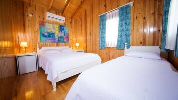 Bungalow | Peti besi dalam bilik, meja, Wi-fi percuma