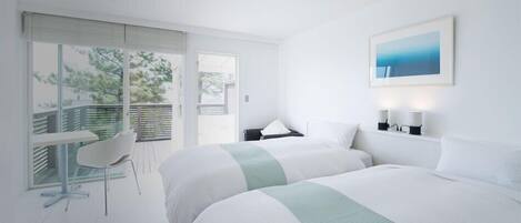 In-room safe, free WiFi