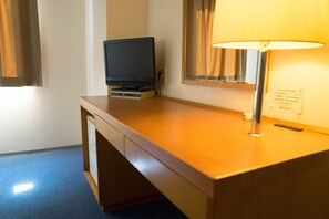 Desk, free WiFi - Sankei City Hotel Hachiouji (Hachioji)