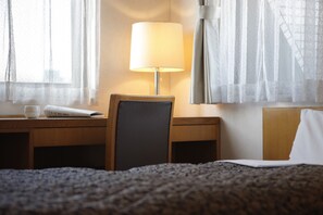 Escritorio y wifi gratis