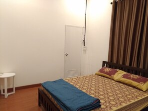 Private Room | 3 makuuhuonetta, ilmainen Wi-Fi, vuodevaatteet