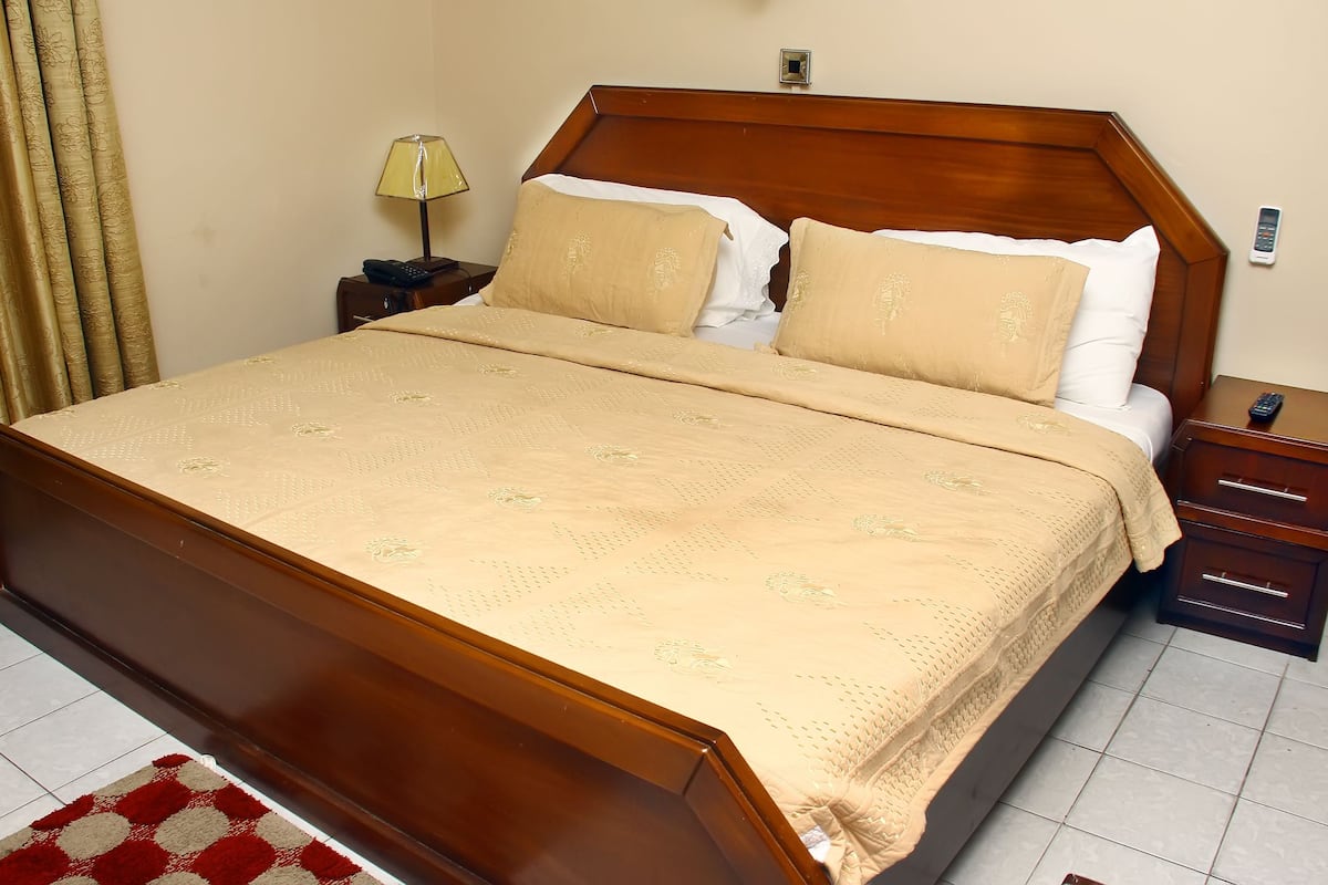 in-room safe, desk, blackout curtains, soundproofing