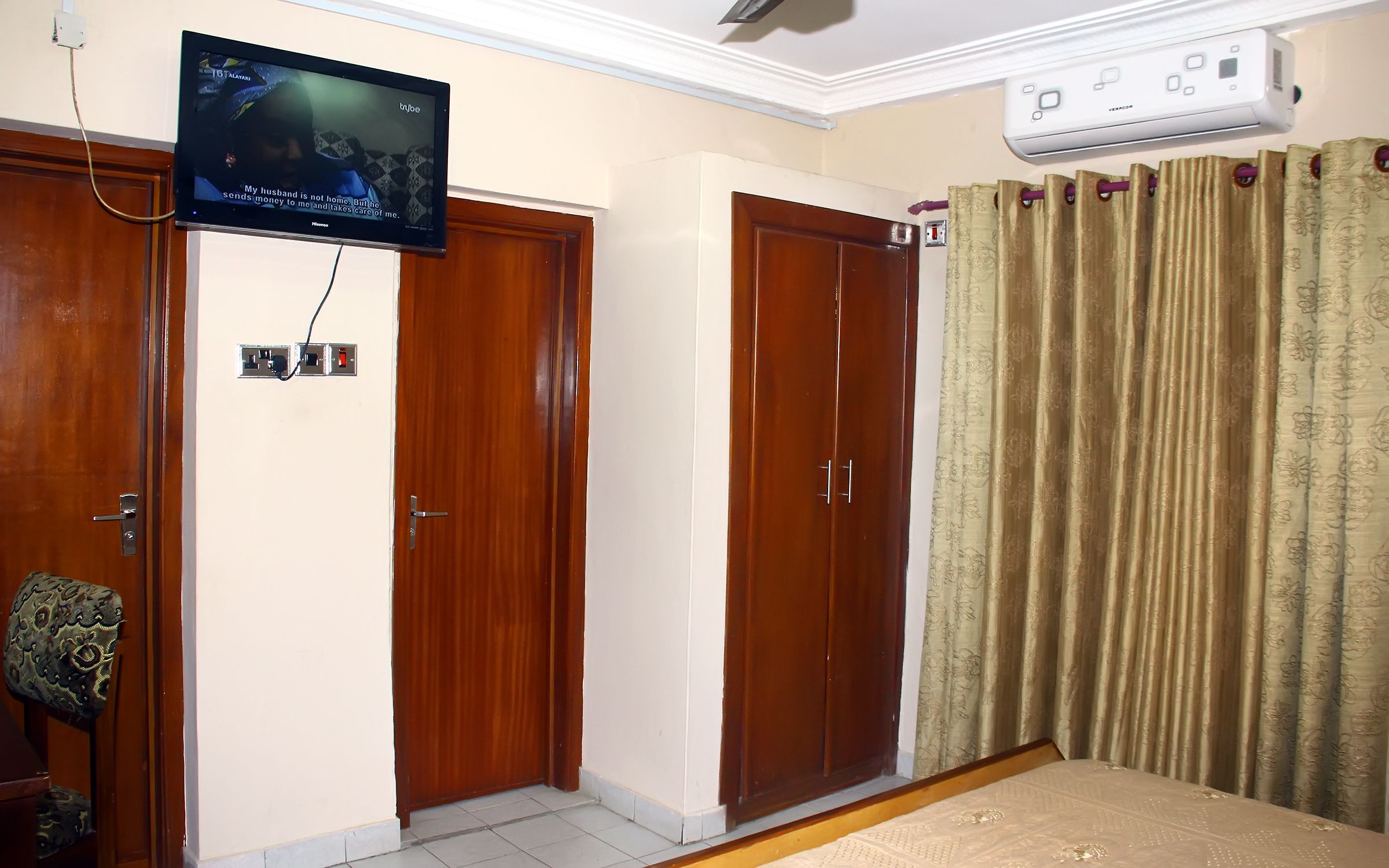 in-room safe, desk, blackout curtains, soundproofing