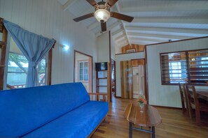 Butterfly 2-bedroom apartment | Coin séjour