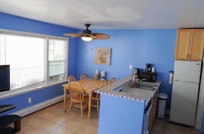 電冰箱、微波爐、咖啡機/沖茶器