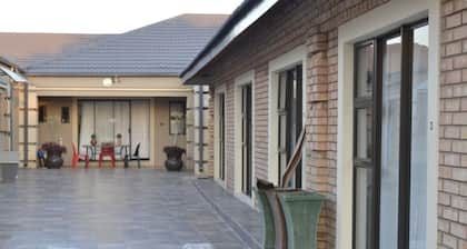 Thembisi Guesthouse