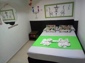 Double Room, 1 Double Bed | Free WiFi