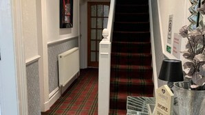 Unclassified image, 5 of 37, button - Cadeby Lodge (Blackpool)