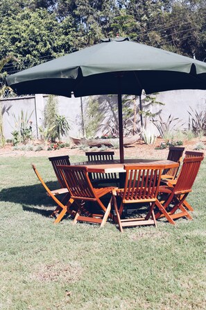 Desayuno bufé gratuito y diario