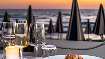 Lunch and dinner served, Mediterranean cuisine