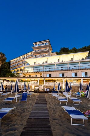 Front of property - Grand Hotel Santa Maria (Castellabate)