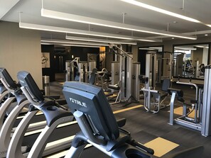 Gym - LRV Avant at Reston Town Center (Reston)