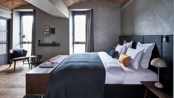 SÀngtillbehör av högsta kvalitet och minibar