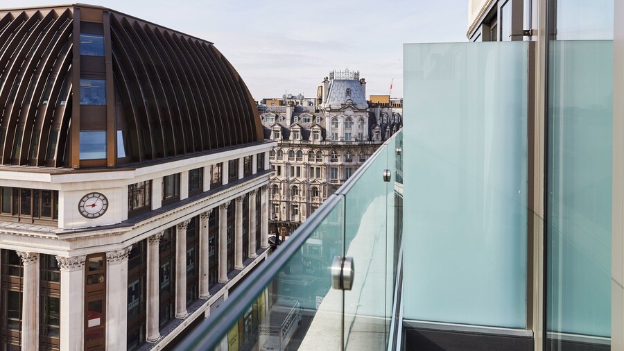 Hotel Indigo London - 1 Leicester Square by IHG