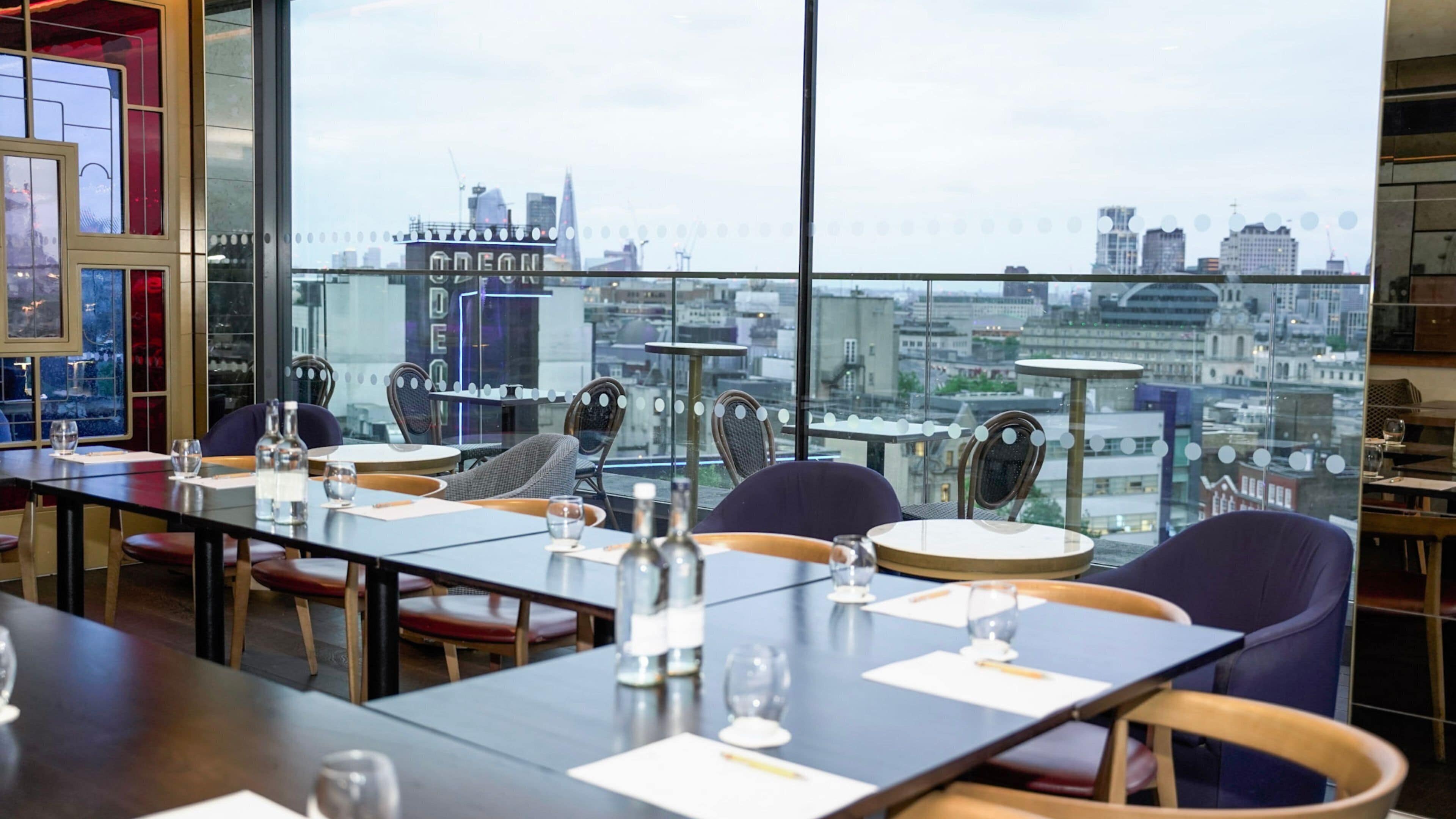 Photo - Hotel Indigo London - 1 Leicester Square by IHG