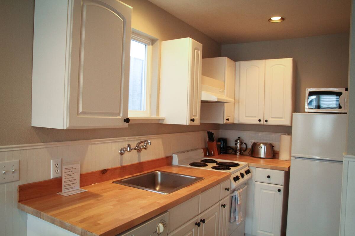 two bedroom with kitchen | private kitchen | microwave, coffee/tea maker, electric kettle, cookware/dishes/utensils