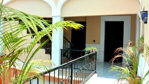 Unclassified image, 5 of 33, button - Hotel Santuario (Guadalajara)