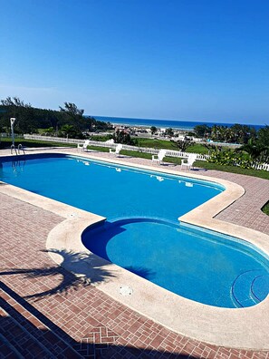 2 outdoor pools - Hotel Real del Mar (Ciudad Madero)