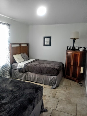 Comfort Cottage | 1 bedroom, individually furnished, desk, laptop workspace