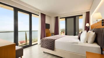 In-room safe, desk, soundproofing, iron/ironing board
