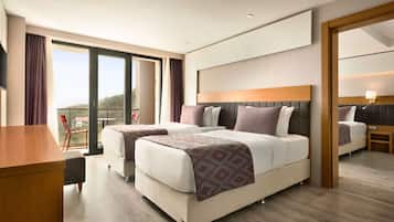In-room safe, desk, soundproofing, iron/ironing board