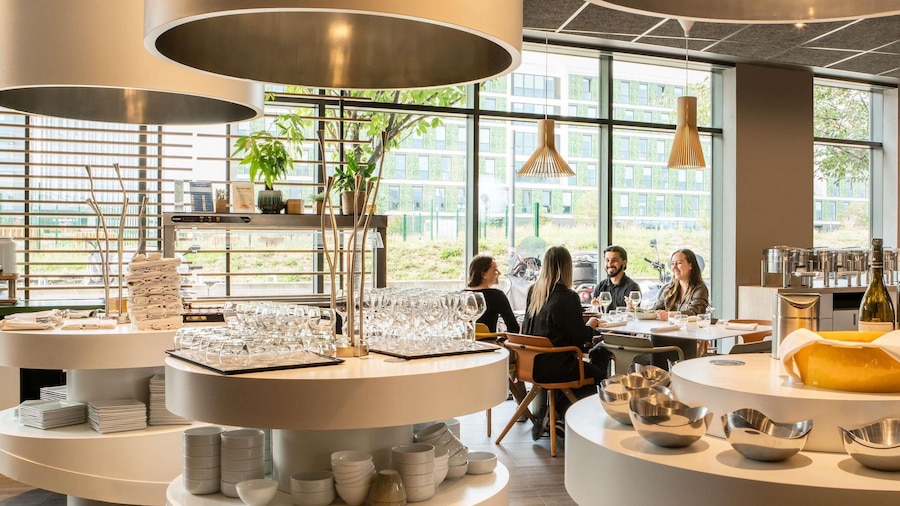 Novotel Paris Coeur d'Orly Airport