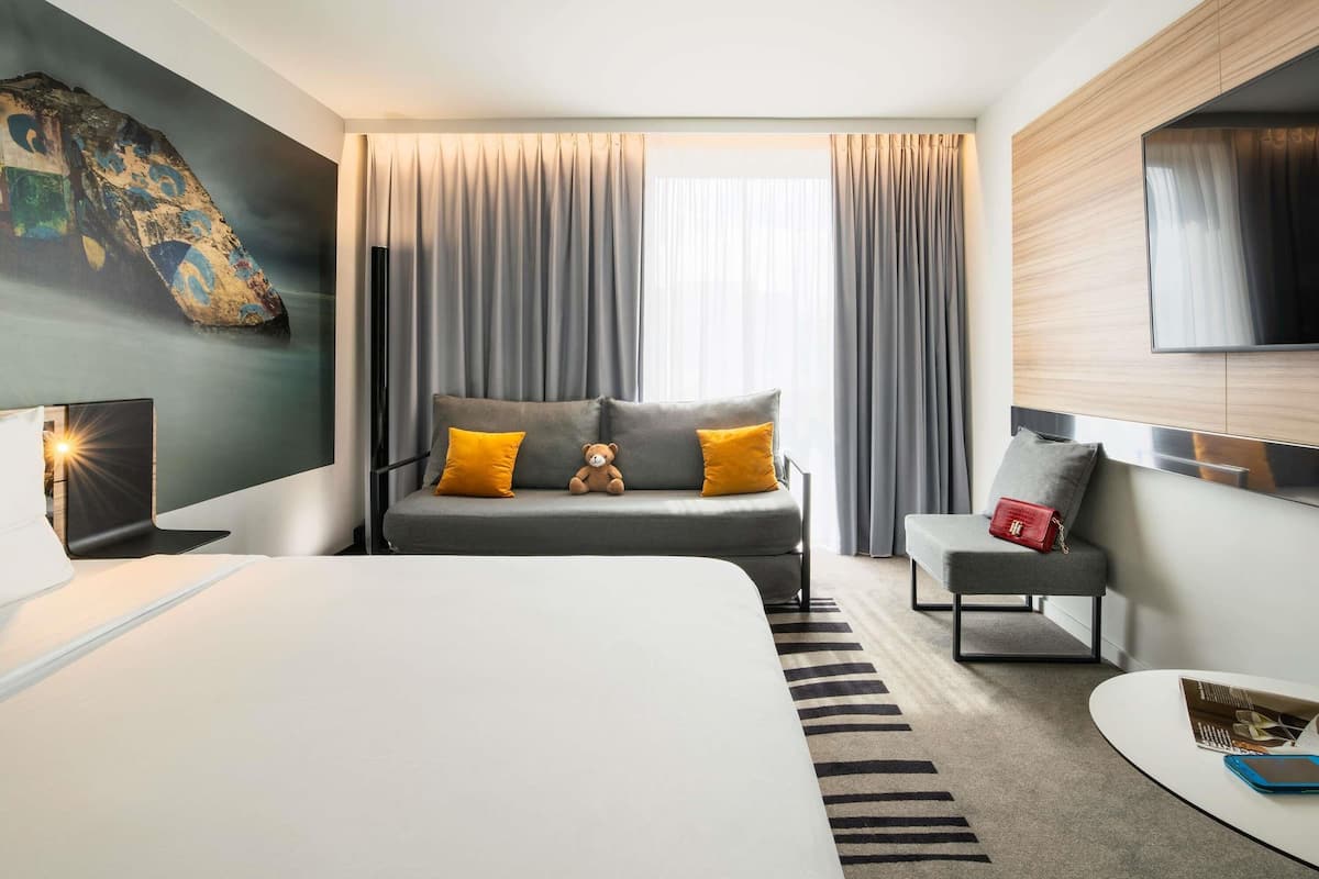 Family Twin Room, 1 Double Bed with Sofa bed | Minibar, in-room safe, soundproofing, free cots/infant beds